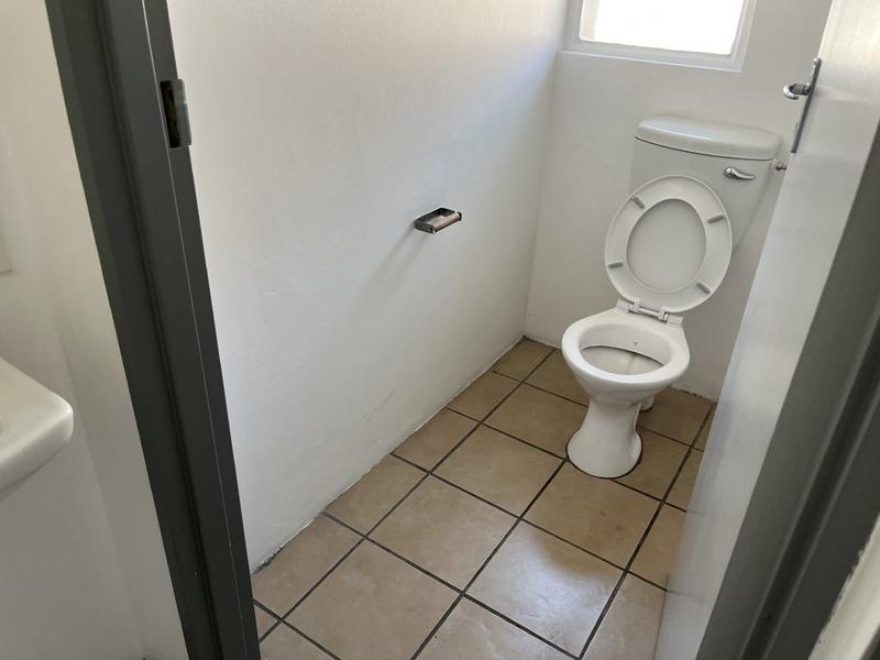To Let commercial Property for Rent in Montague Gardens Western Cape